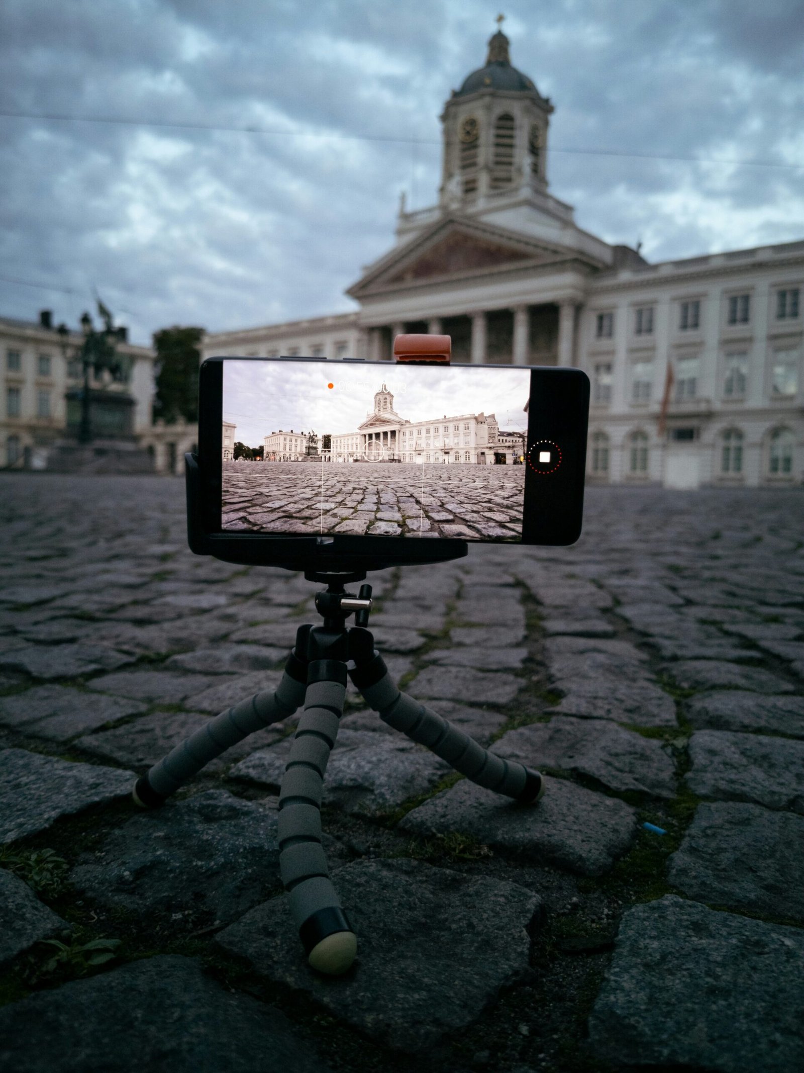 Mastering Smartphone Photography: Tips and Tricks for Capturing Memorable Moments